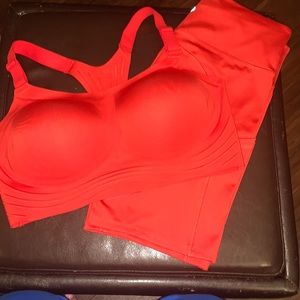 EUC All in Motion set Top Sz L, Short Sz M